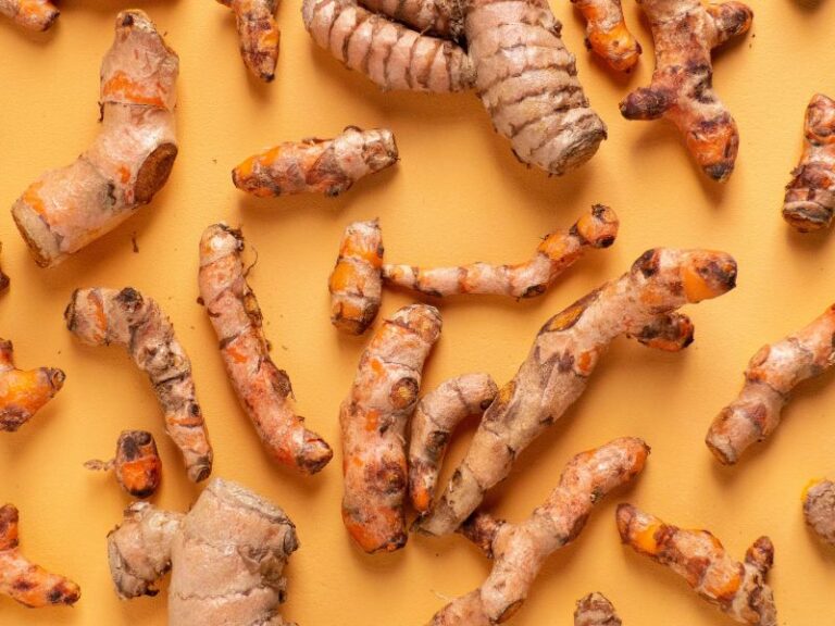 Read more about the article Золоте молоко рецепти та властивості інгредієнтів | Блог нутриціолога