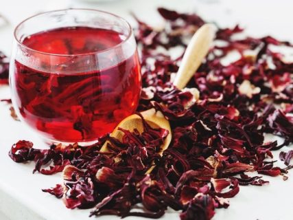 Чай каркаде користь | 3 корисних поради від нутриціолога