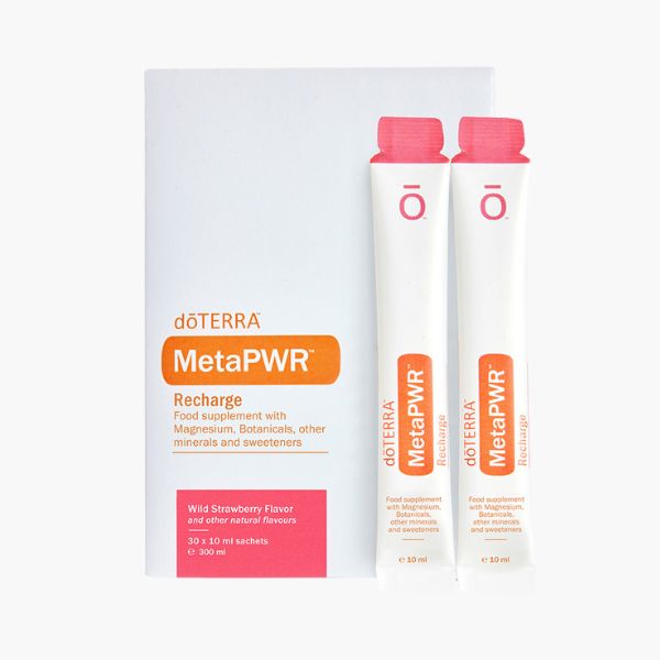 MetaPWR Recharge Wild Strawberry